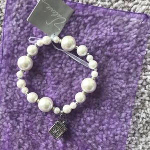 valerie bracelates ,